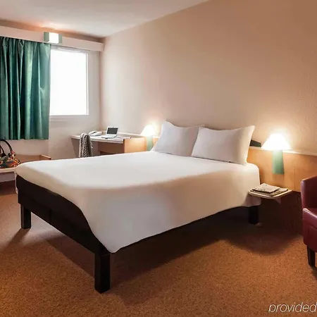 Ibis 酒店 3*