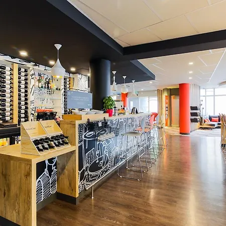 Ibis Hotel 3*