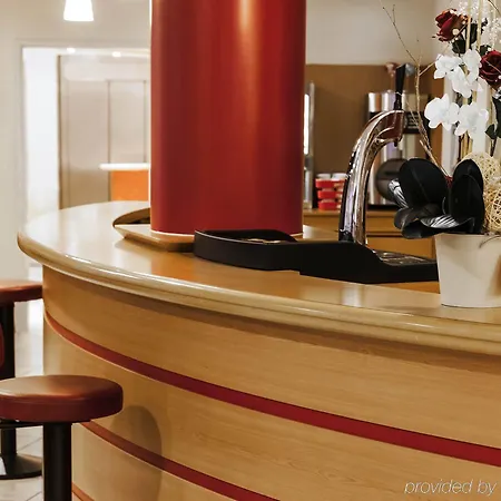 Ibis Otel 3*