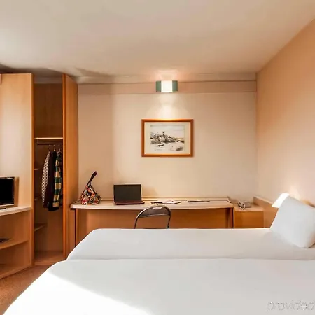 Ibis 3* アルビ