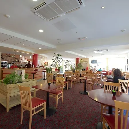 酒店 宜必思阿尔比酒店 3*