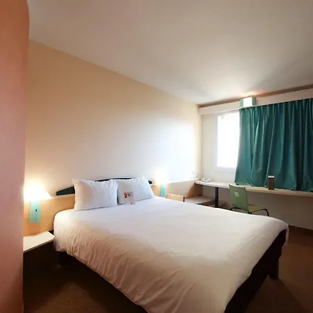 Ibis Otel
